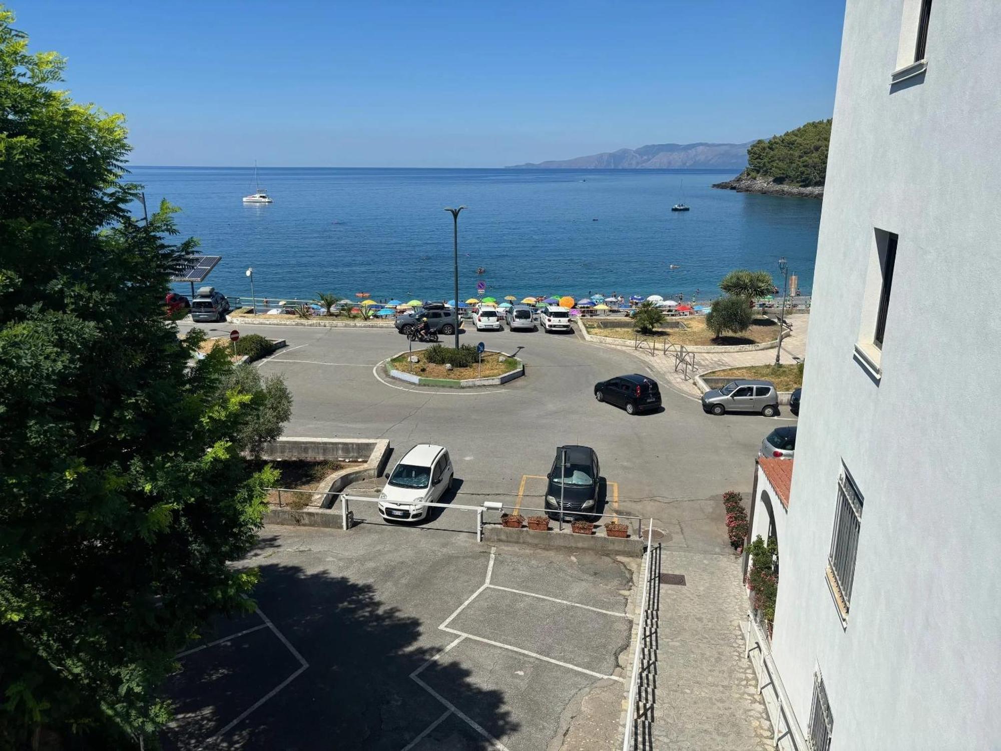 Comfortable Apartment In Maratea With Sea View 95 M² + Parking Екстериор снимка